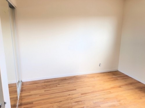 Building Photo - Lake Vista - 1 bedroom