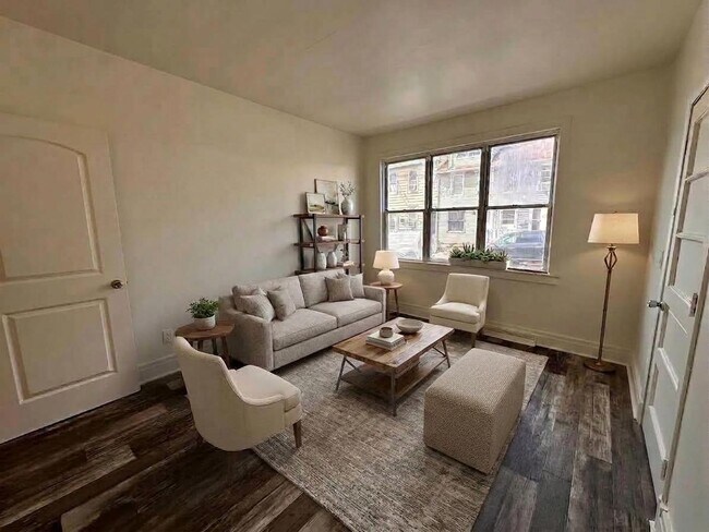 Foto del edificio - 324 N 11th St
