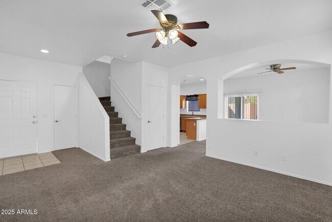 Foto del edificio - 1750 W Union Hills Dr