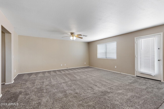 Building Photo - 34994 N Barzona Trail