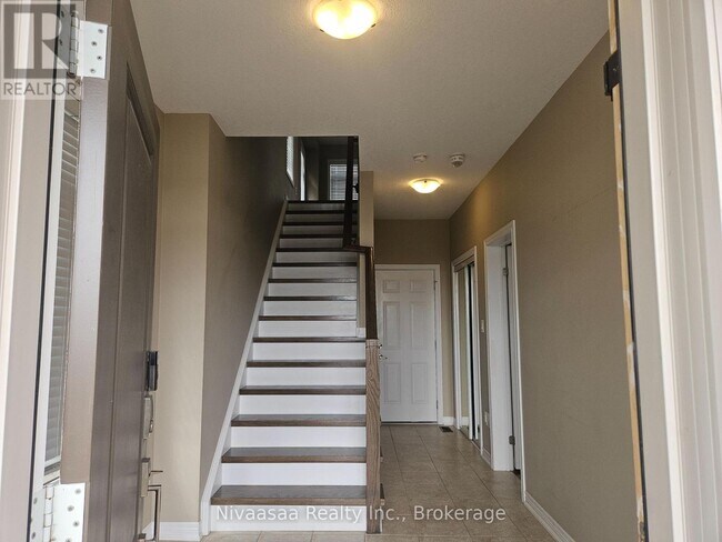 Photo du bâtiment - 3026 Postridge Dr