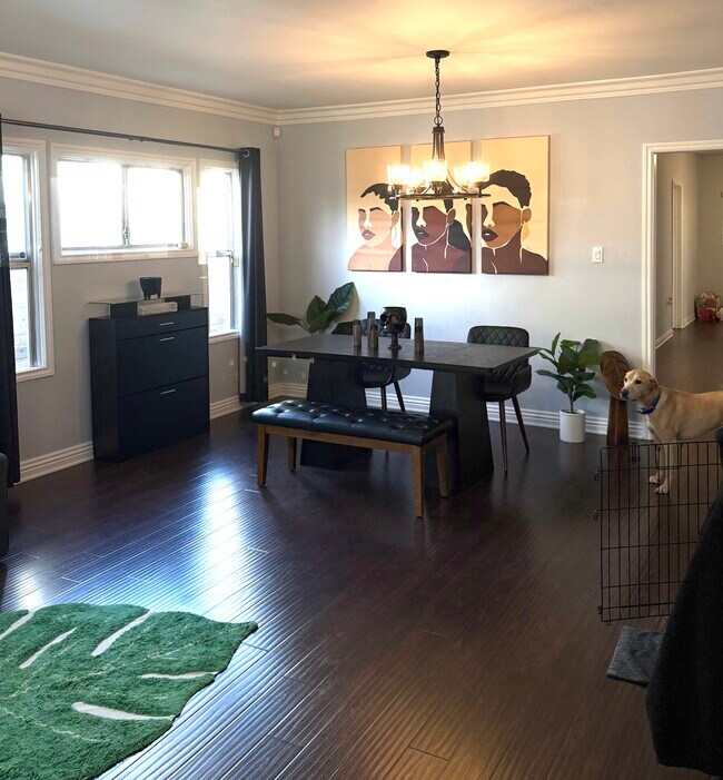 Foto del edificio - 1766 Carmona Ave