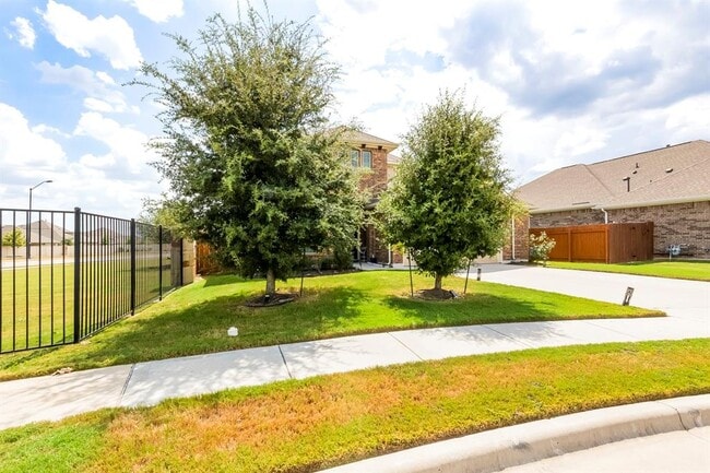 Building Photo - 3721 Royal Tern Ct