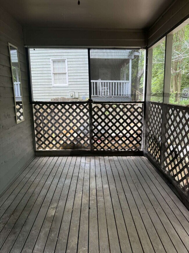 Foto del edificio - 4360 Barrington Pl