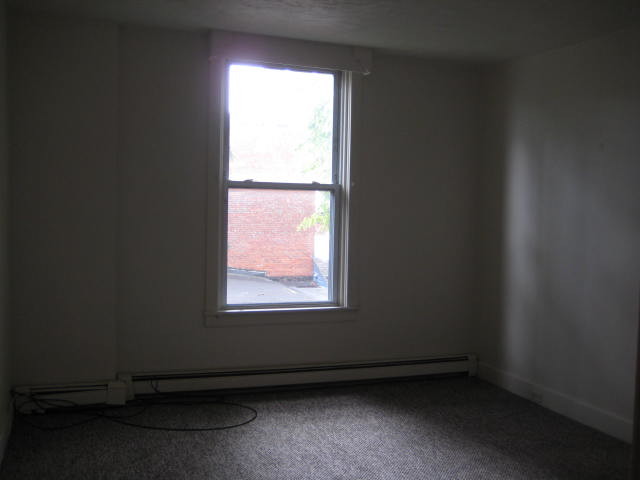 Building Photo - 237 N Union St