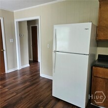 Building Photo - 4407 Caroline Dr