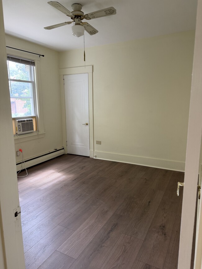 Bedroom 10’10” x 10’3” - 6315 Monitor St (Pittsburgh, PA) Apartments