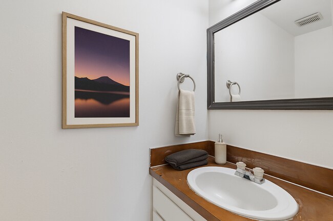 Foto del edificio - 5620-5624-5624 NE Killingsworth St