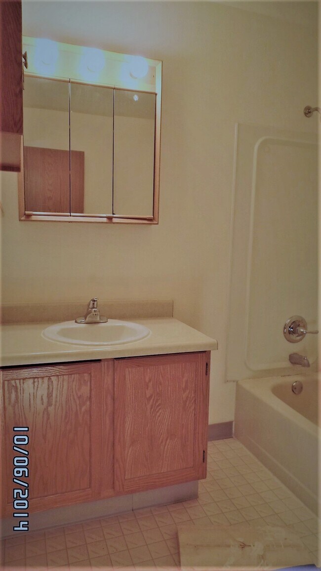 Foto del edificio - 34815 Yale St