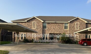 Building Photo - 2607 E Eisenhower Ave