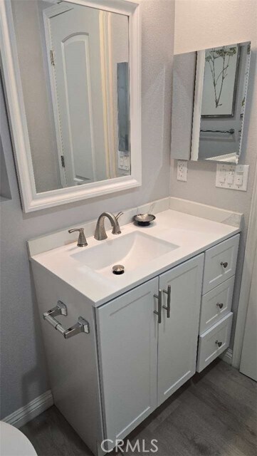 Building Photo - 425 W Orangethorpe Ave