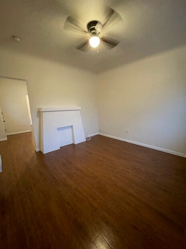 Foto del edificio - 2263 Duvall St