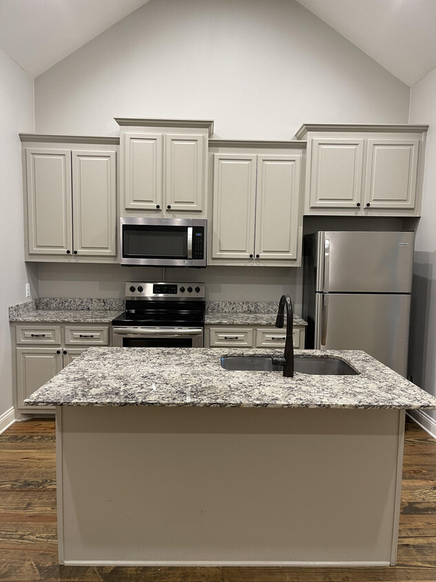 Foto principal - 9970 Townhomes