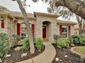 Building Photo - 1208 Woodhollow Cove