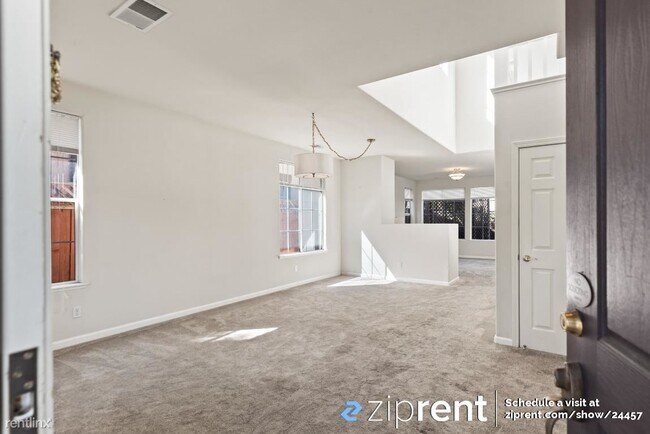 Foto del edificio - 4 br, 2.5 bath House - 965 Sunbonnet Loop,...