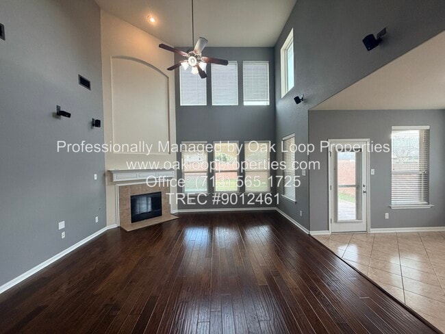 Building Photo - 2709 Autumn Falls Dr