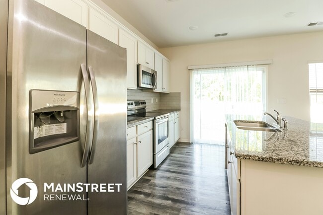 Building Photo - 13021 Joclaire Ct