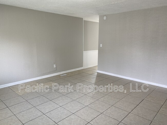 Building Photo - 8209 Gilmore Rd