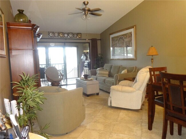Foto del edificio - 5105 Coronado Pkwy