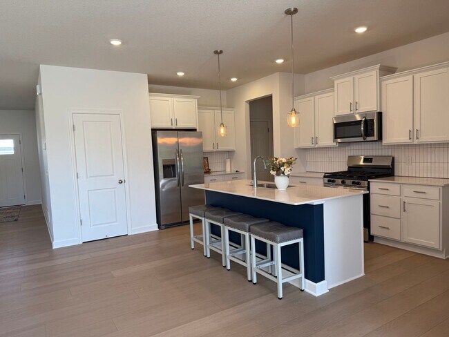 Foto del edificio - Stunning New Construction Home - Modern Lu...