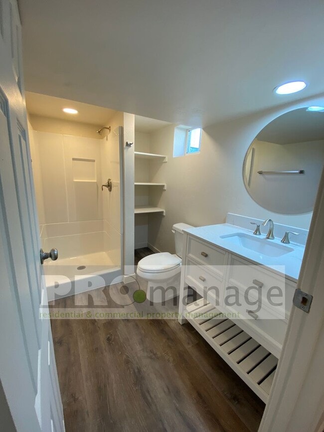 Foto del edificio - 315 W 19th St