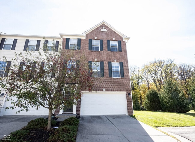 Foto del edificio - 9009 Mercer Dr