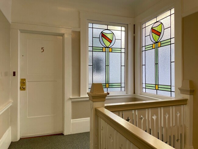 Top floor of building - 1275 California Street
