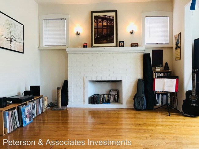 Foto del edificio - 2 br, 1 bath Apartment - 1236 N Kedzie