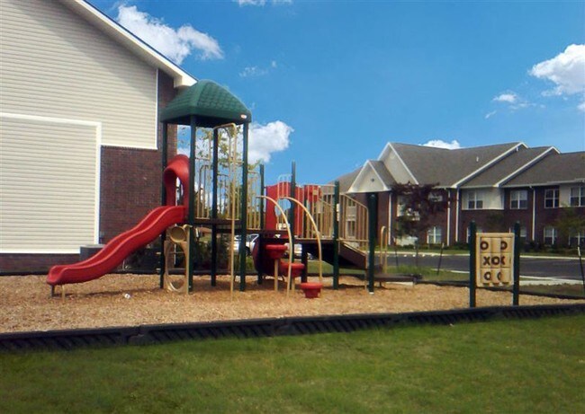 Building Photo - 202 Rich Smith