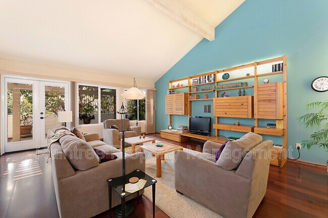 Building Photo - 4909 Icaria Way