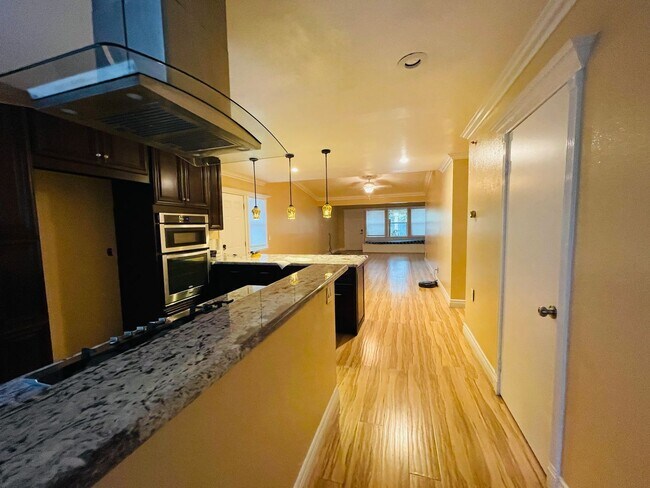 Foto del edificio - Coming soon! 3 bed, 2 Bath in centrally located community of Redlands