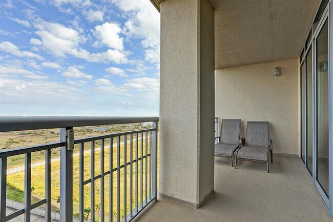 Foto del edificio - 801 E Beach Dr