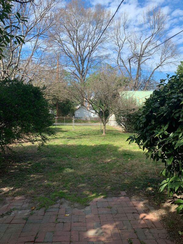 Foto del edificio - 1724 Wilmington Ave