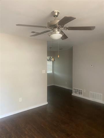 Foto del edificio - 6430 Cinnamon Oaks Dr