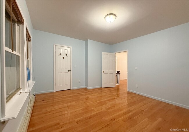 Foto del edificio - 80-30 160th St