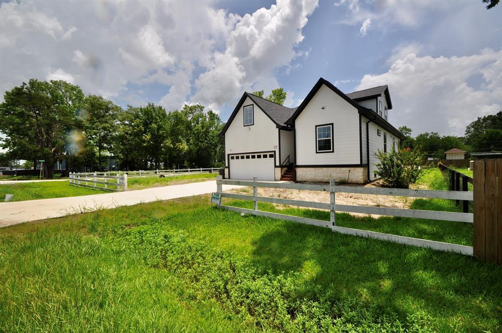 Foto principal - 111 Big Deer Dr