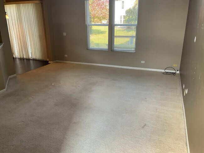 Foto del edificio - 3248 Bromley Ln