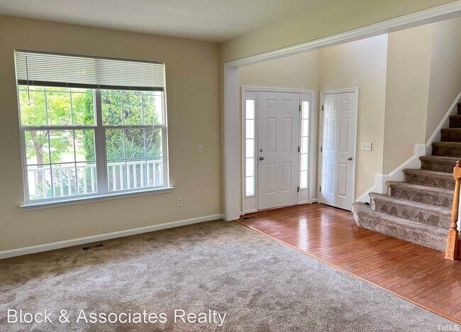 Foto del edificio - 5 br, 3.5 bath House - 300 Newbury Park Way