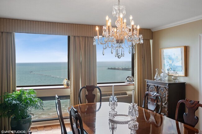 Foto del edificio - 1110 N Lake Shore Dr