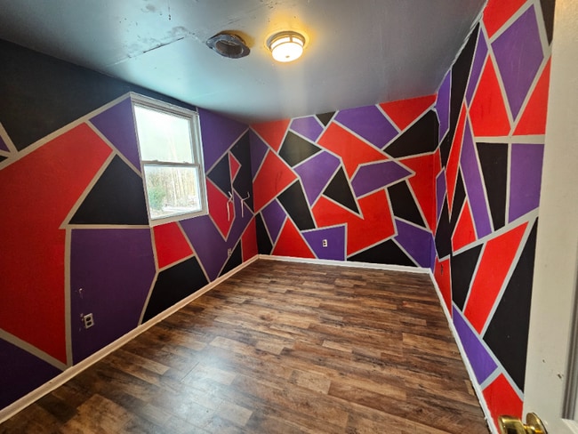 Building Photo - 10720 Plank Rd