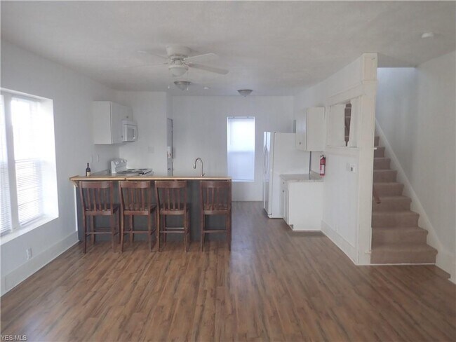 Foto del edificio - 73 6th St NW