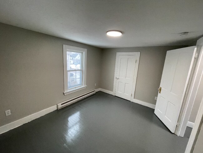 Foto del edificio - 1322 Brownell Ave