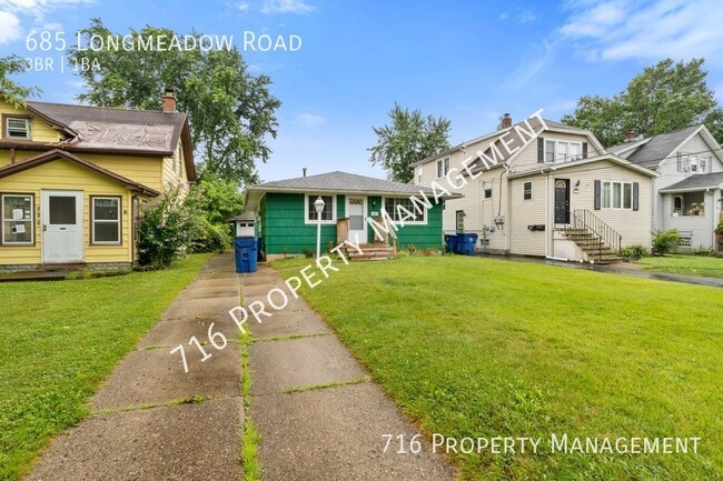 Building Photo - Quaint 3 Bedroom Home Available Now!