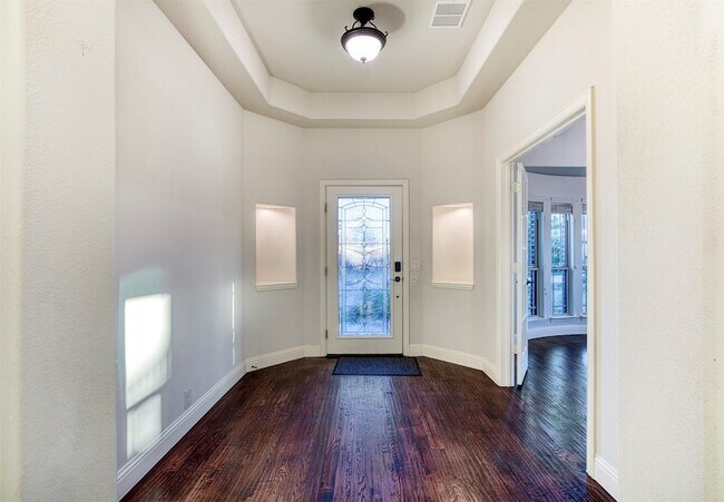 Foto del edificio - 8801 Cassidy Ln