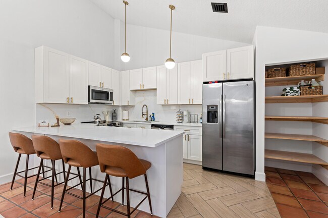 Foto del edificio - 1277 Periwinkle Pl