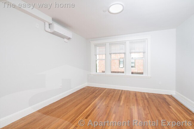 Foto del edificio - 19 Forest St