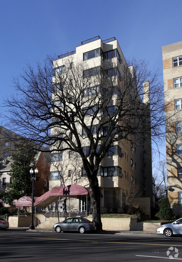 Foto del edificio - 2720 Wisconsin Ave NW