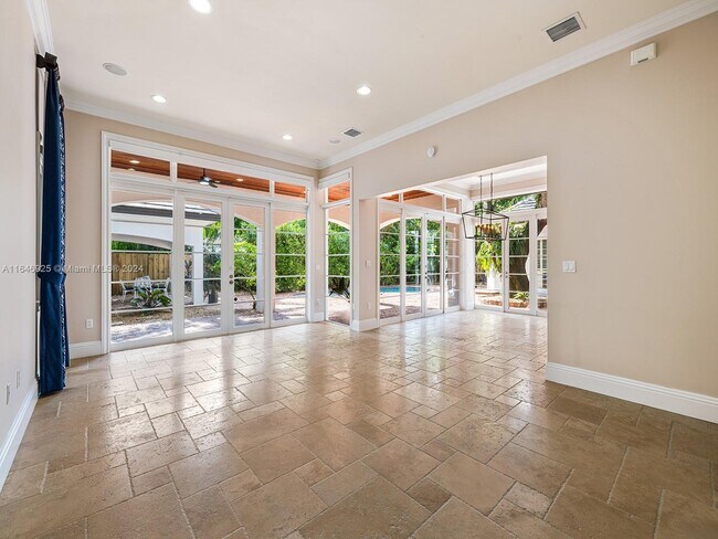 Building Photo - 7277 SW 53rd Ct