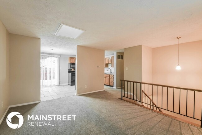 Building Photo - 1419 Mutz Dr
