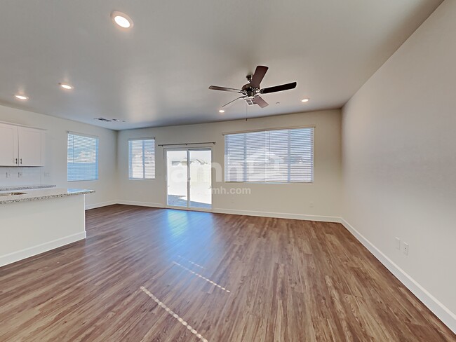 Building Photo - 338 Palazza Reserve Place